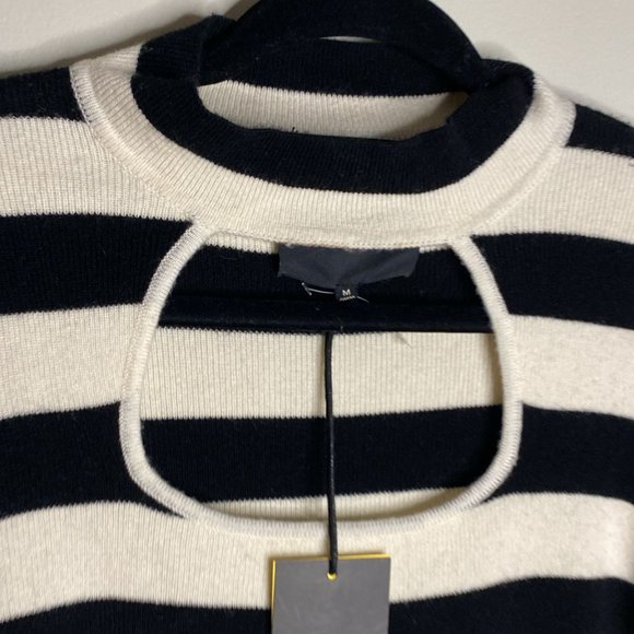 Le Superbe Wool and Cashmere Turtleneck Sweater - Picture 7 of 7